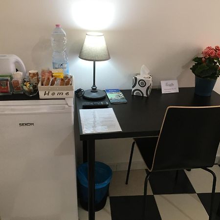 Mb Napoles Intera Casa Διαμέρισμα Εξωτερικό φωτογραφία