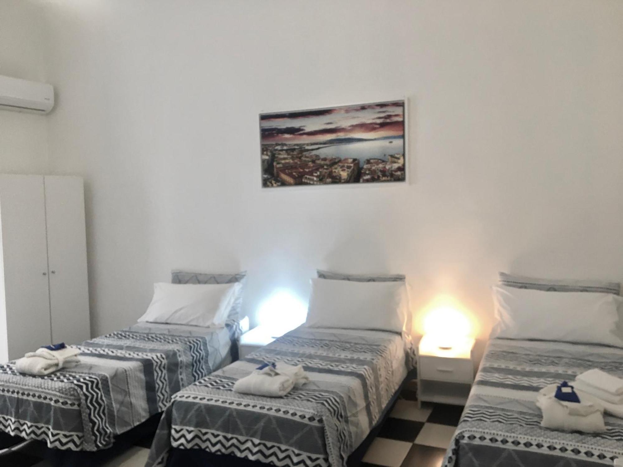 Mb Napoles Intera Casa Διαμέρισμα Εξωτερικό φωτογραφία