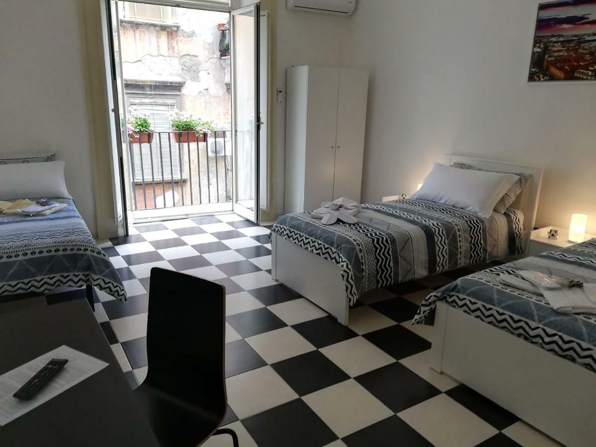 Mb Napoles Intera Casa Διαμέρισμα Εξωτερικό φωτογραφία