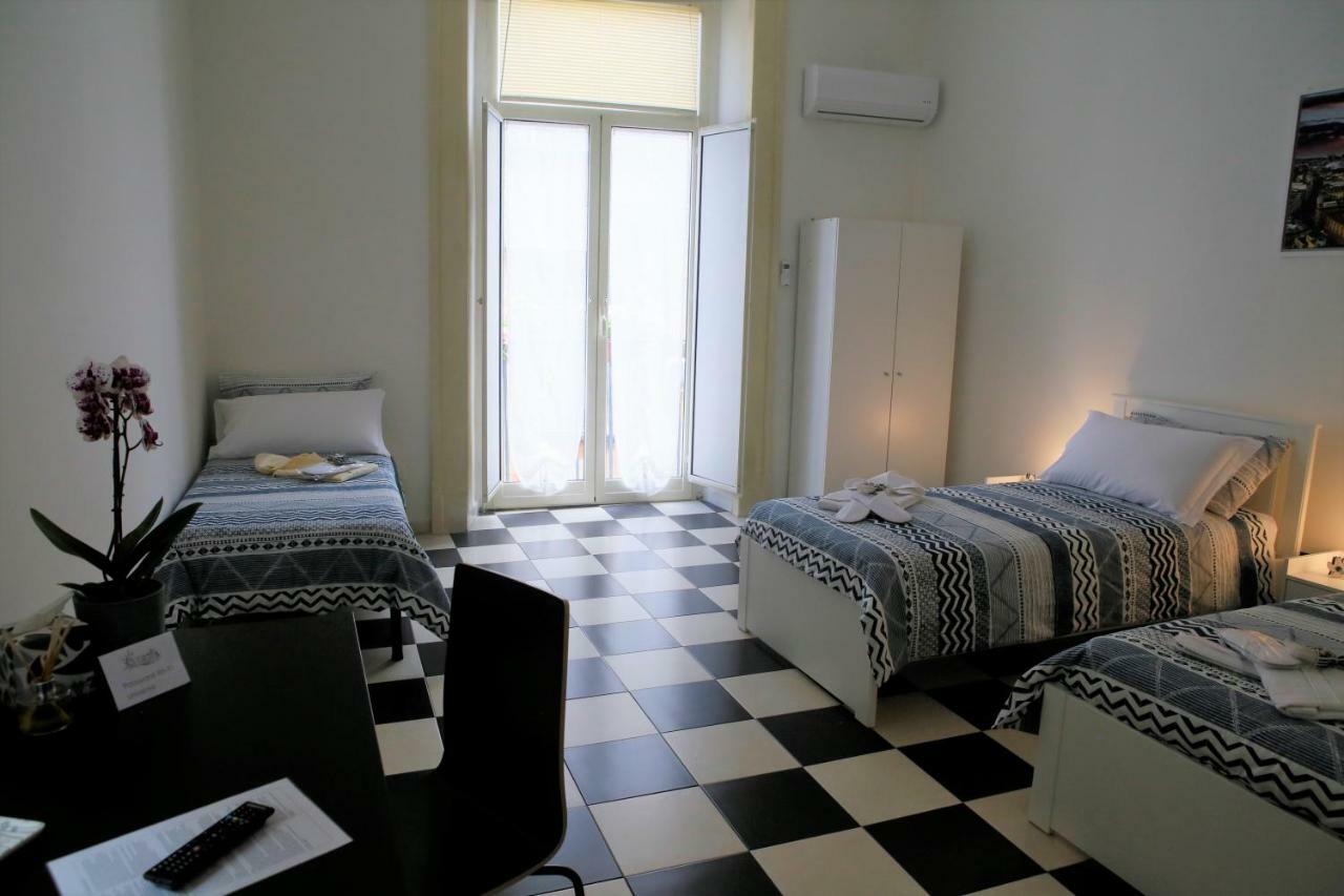 Mb Napoles Intera Casa Διαμέρισμα Εξωτερικό φωτογραφία