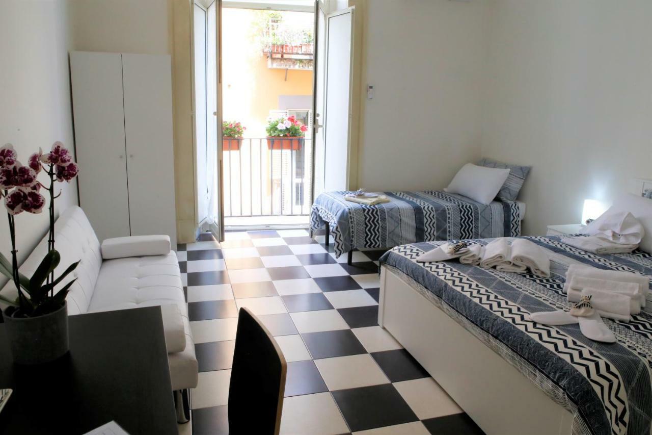 Mb Napoles Intera Casa Διαμέρισμα Εξωτερικό φωτογραφία