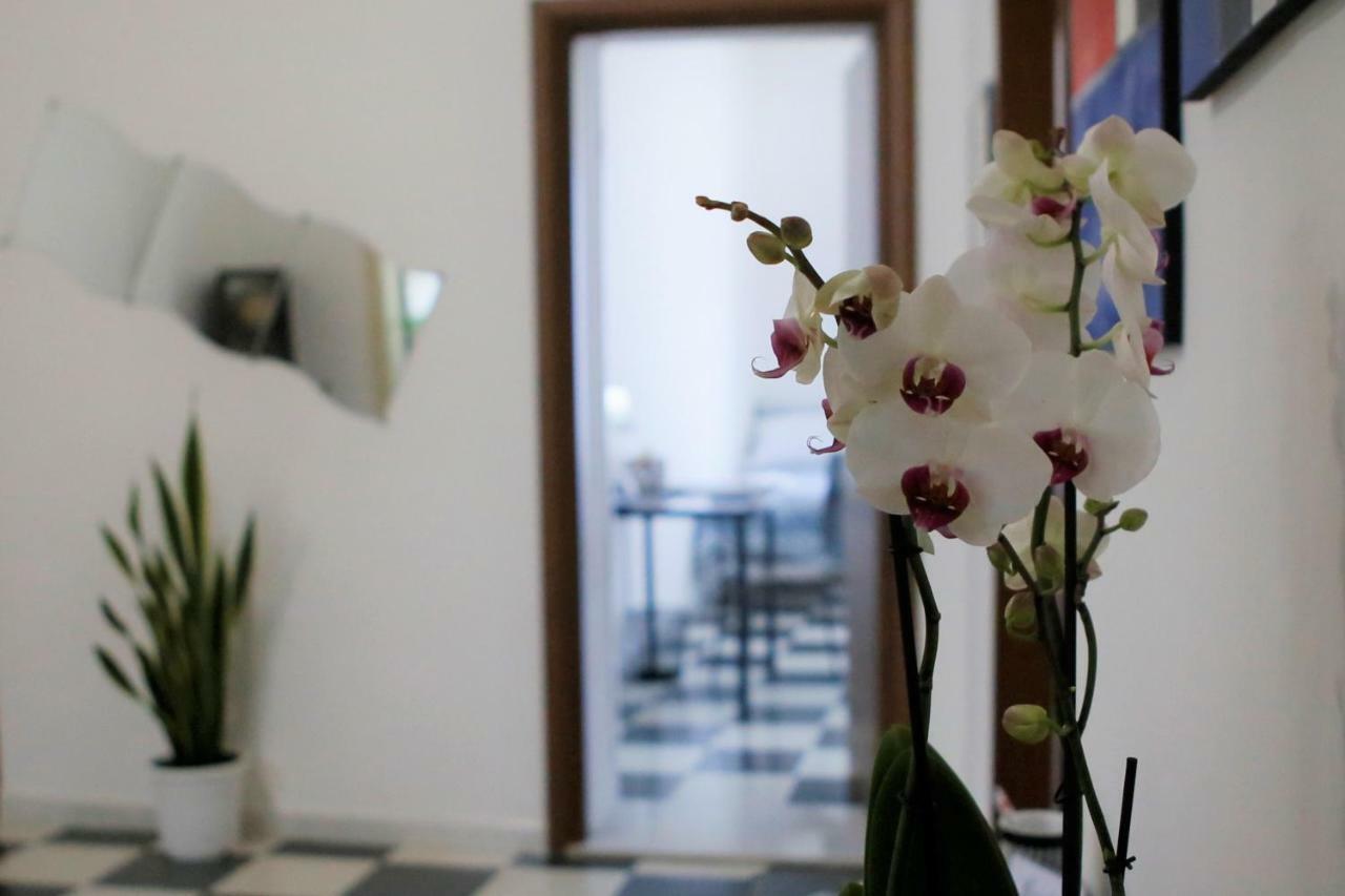 Mb Napoles Intera Casa Διαμέρισμα Εξωτερικό φωτογραφία